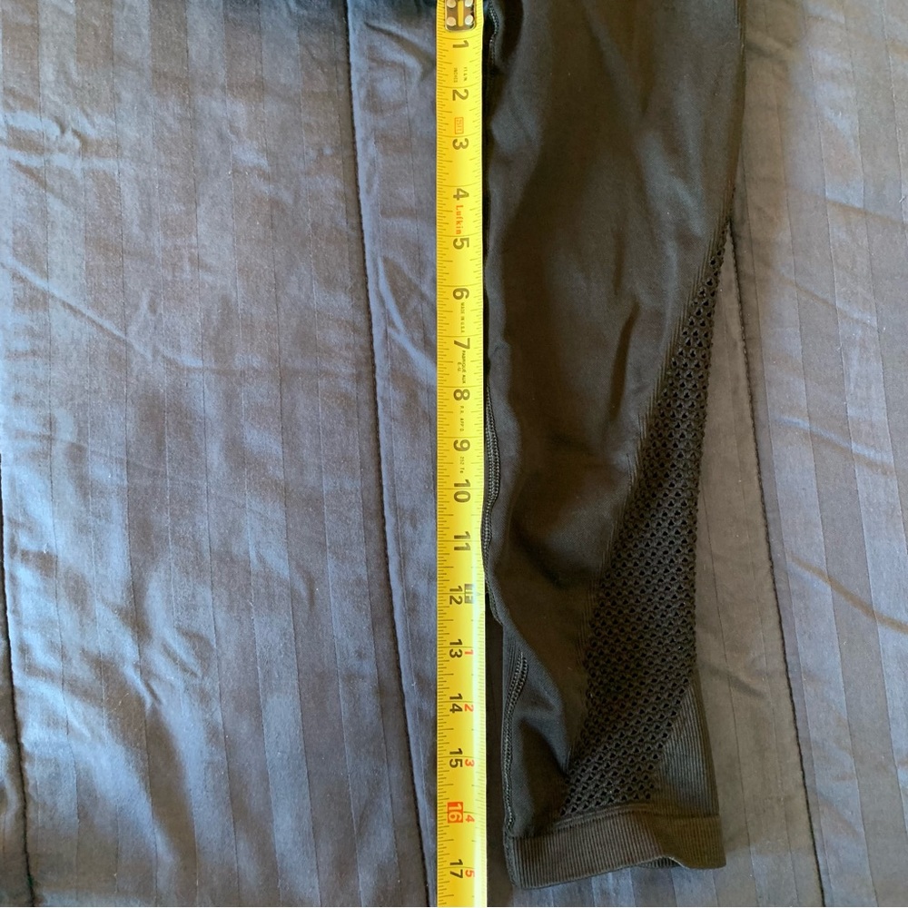 Athleta Breakthrough Laser Cut Tights Size XS - Picture 6 of 11